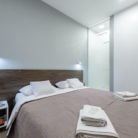 Apartament Luxury Miedzyborska 8B Warschau Buitenkant foto