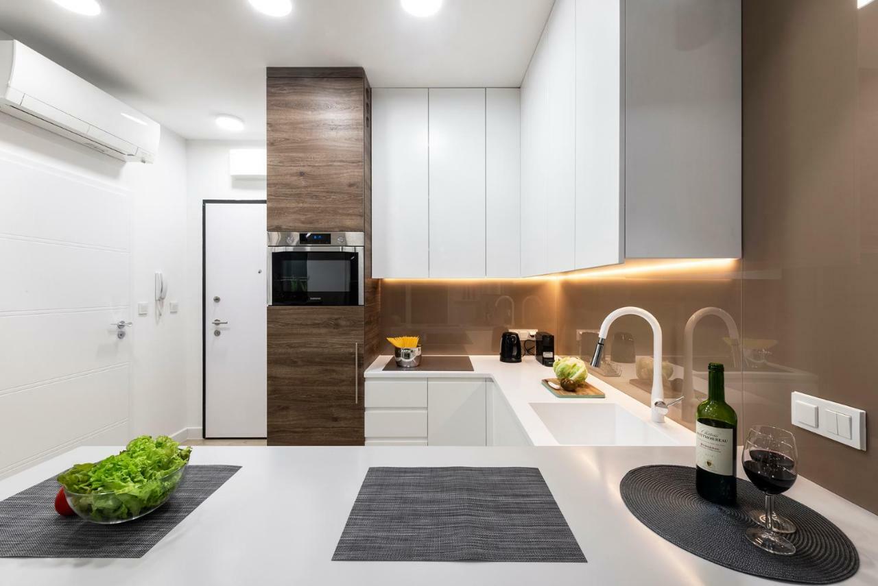 Apartament Luxury Miedzyborska 8B Warschau Buitenkant foto